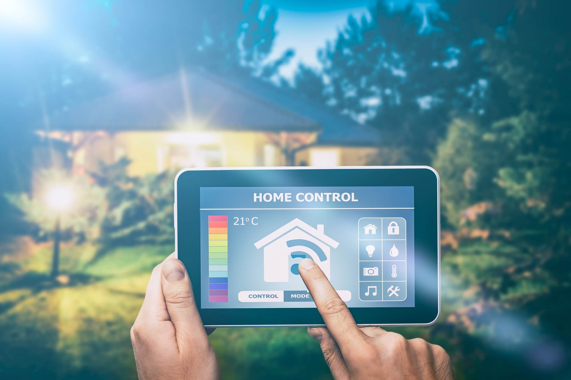 Smart Homes of Tomorrow – Connect all the things!